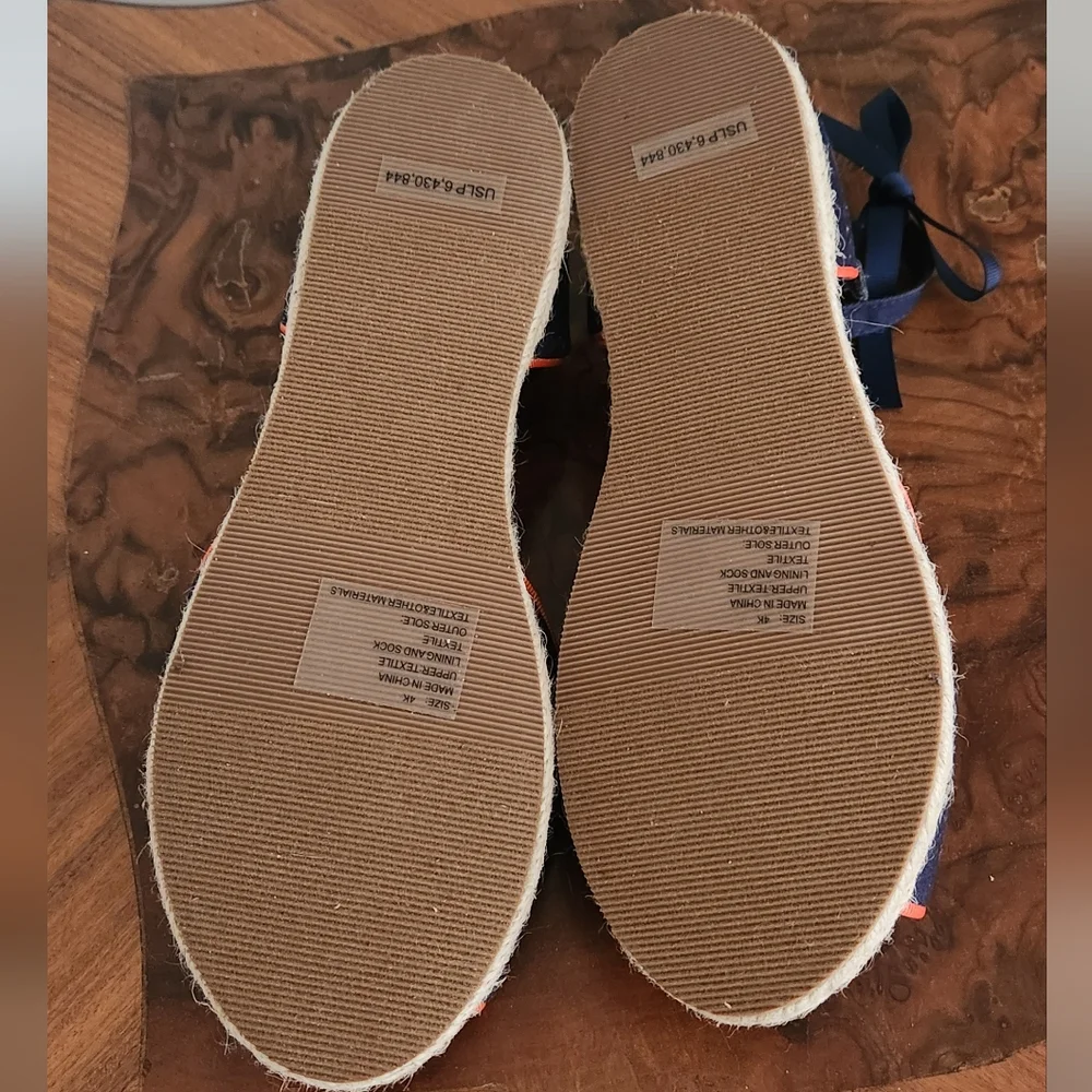 Janie abd Jack Blue and Orange Espadrilles with Vibrant Floral Design - Picture 2 of 5